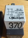Automotive Electronic 12V Relays Lot of 6 VW Audi 409 451 381 384 370 100