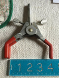 2 Lab-Line Laboratory Clamps Clamp with Red Plastic Coated Tips 1 Pair Good